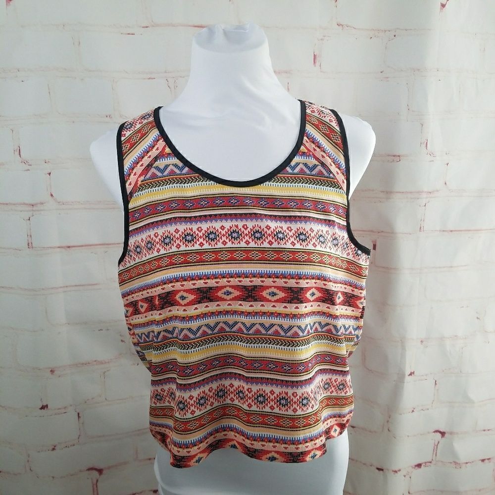 3/$25 Lush button back hi lo tank crop top medium